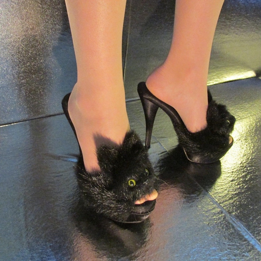 Kitty Slippers - Black - Picture 6 of 12
